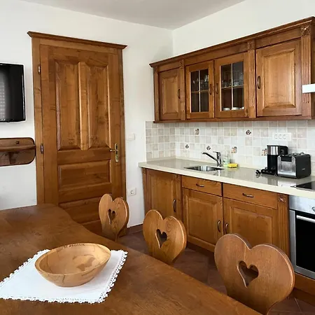 Han/Misafirhane Sport Center Prodnik 4*